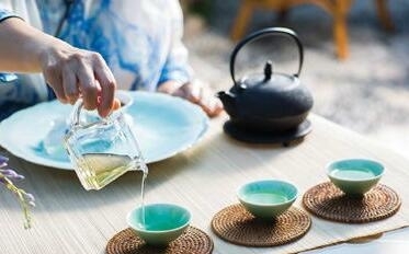 养生茶香浓，铜壶茶开启健康之旅